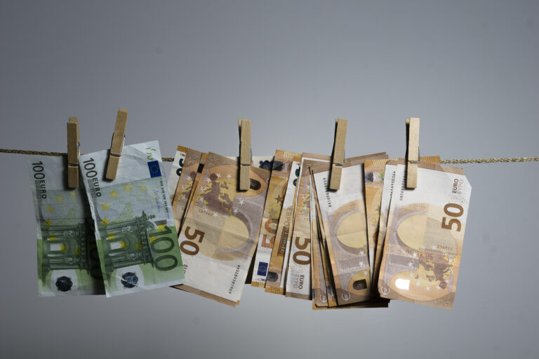 Documento de blanqueo de capitales